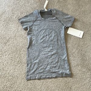 Lululemon short sleeve swiftly tech shirt